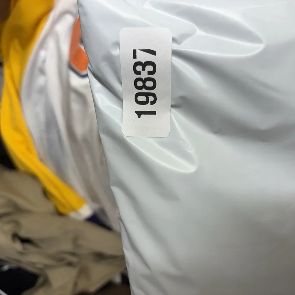 Reebok shop confidence